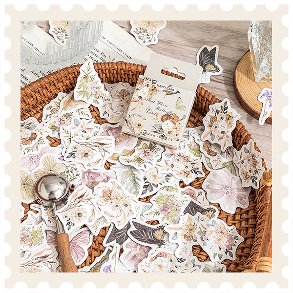 Juego de pegatinas de flores y mariposas florecientes
